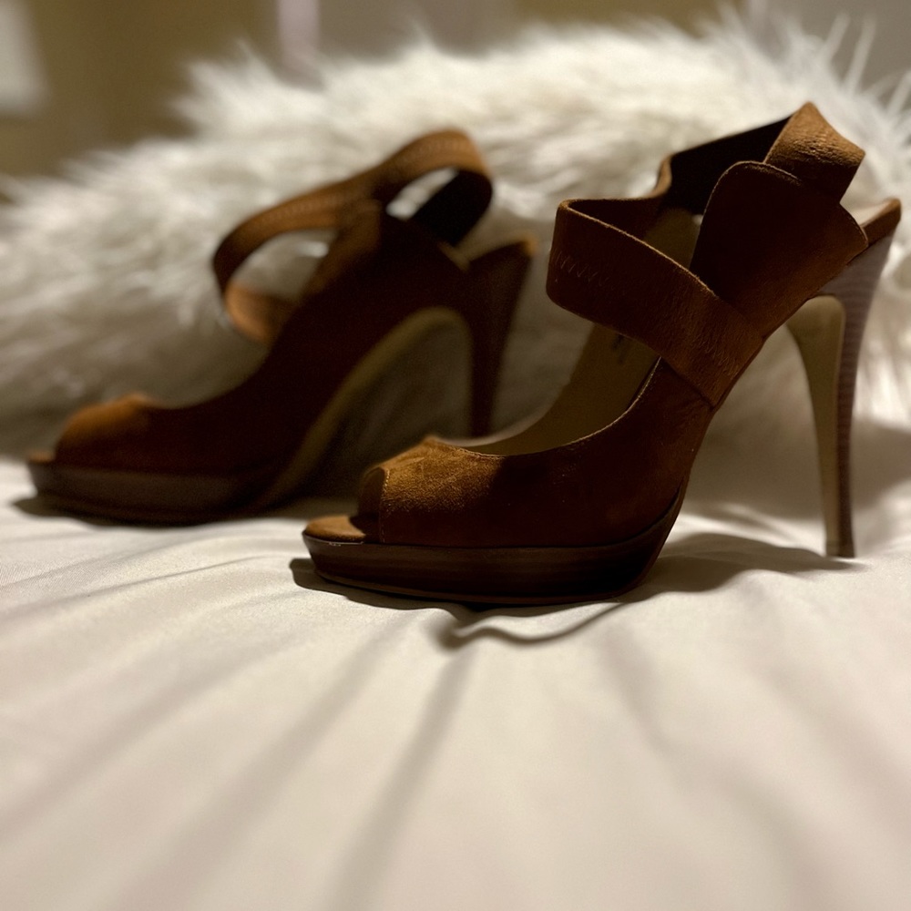 Cognac, suede heels with 4” wooden heel - Picture 7 of 9
